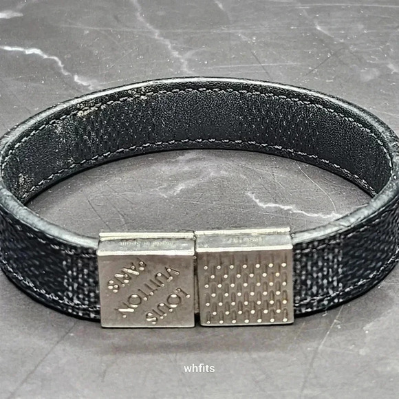 Louis Vuitton Damier Graphite Bracelet with dust bag - Picture 4 of 5